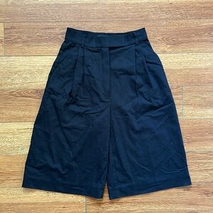 BAZILIKA TROUSER SHORTS